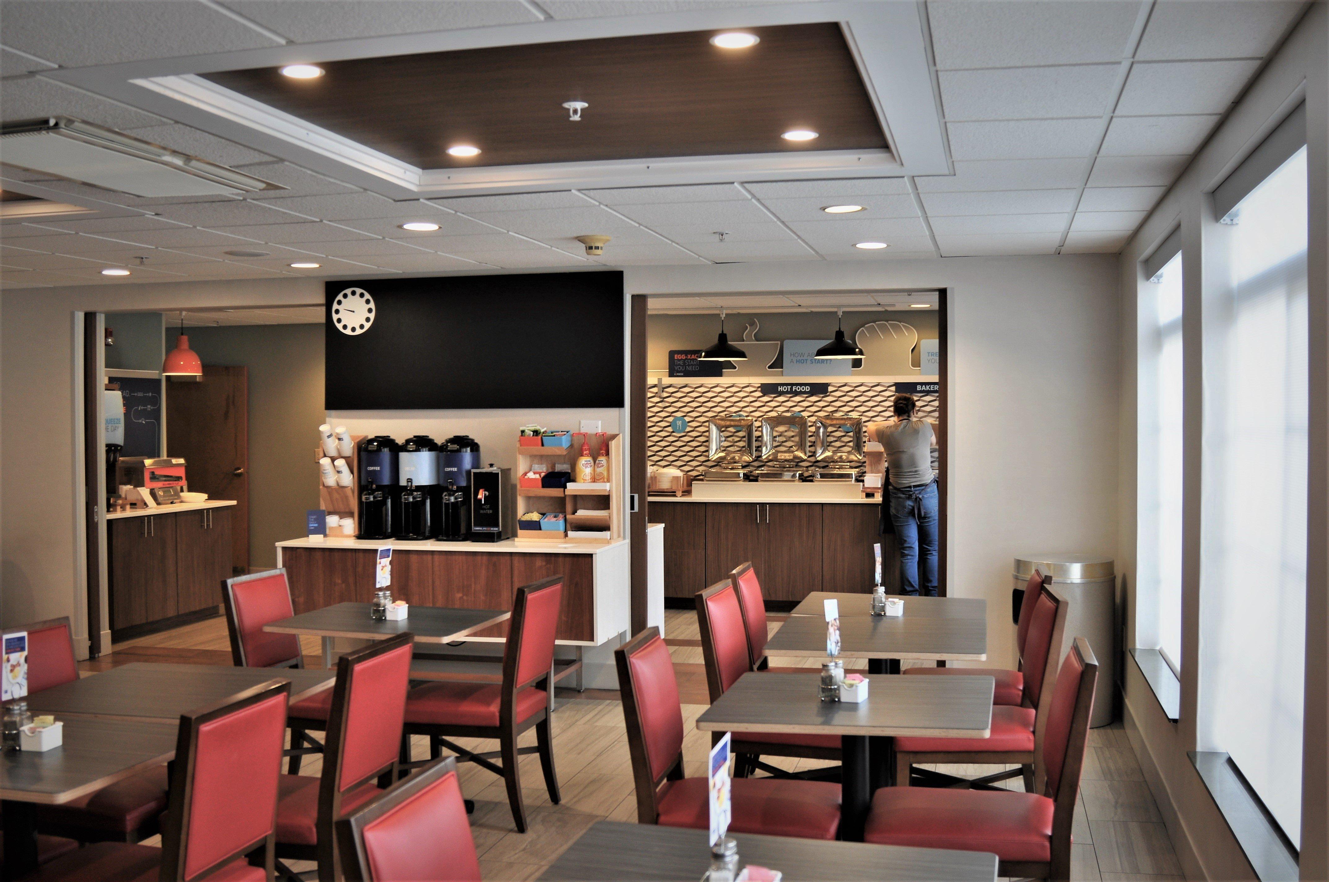 Holiday Inn Express Hotel & Suites Boston - Marlboro By Ihg Hudson Eksteriør billede