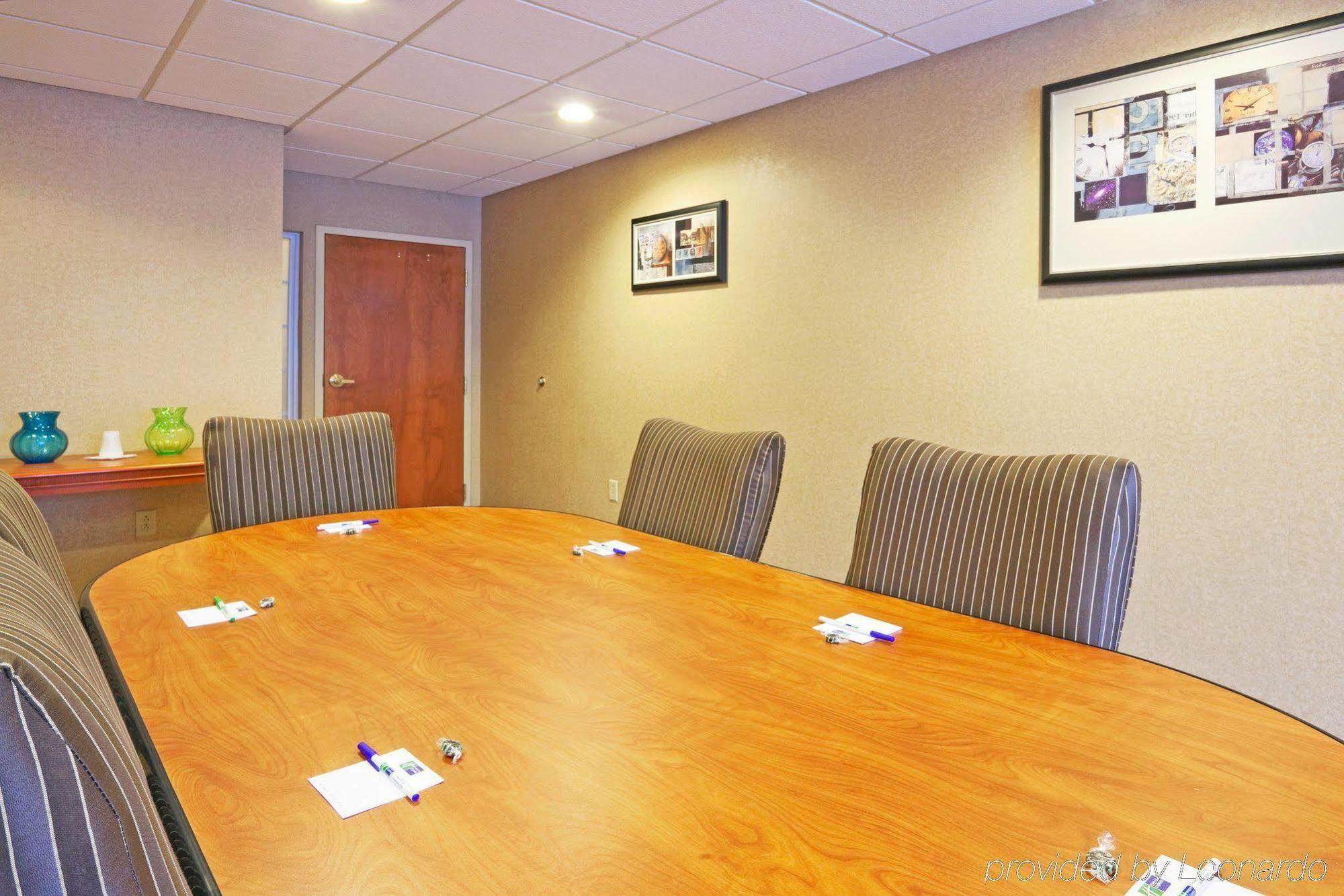 Holiday Inn Express Hotel & Suites Boston - Marlboro By Ihg Hudson Eksteriør billede